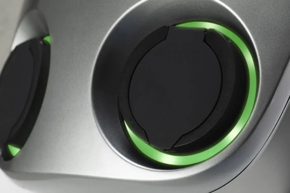 Svenskdesignad i återvunnen aluminium - Charge Amps Aura