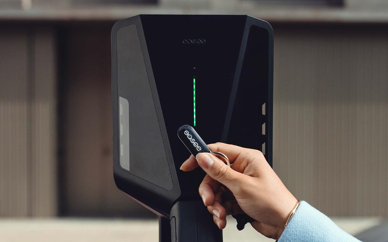 Scalable installation with Equalizer - Easee Charge Max