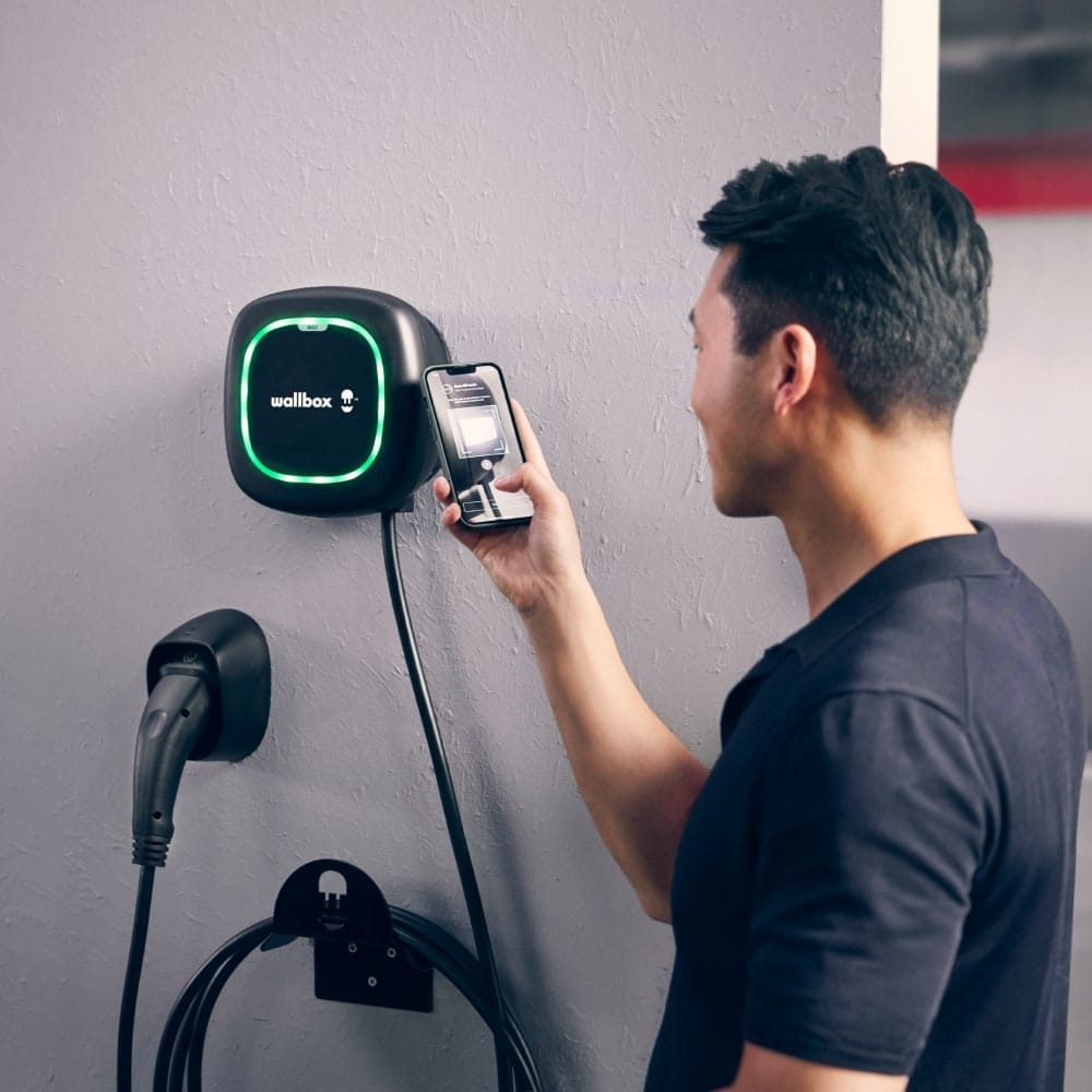 Eco-Smart — charge with solar energy - Wallbox Pulsar Max